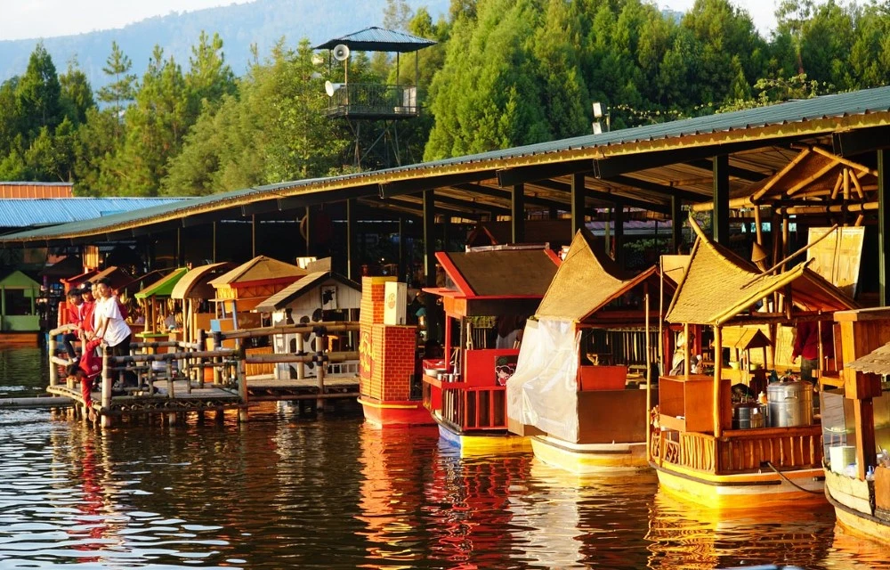 Attractions Image